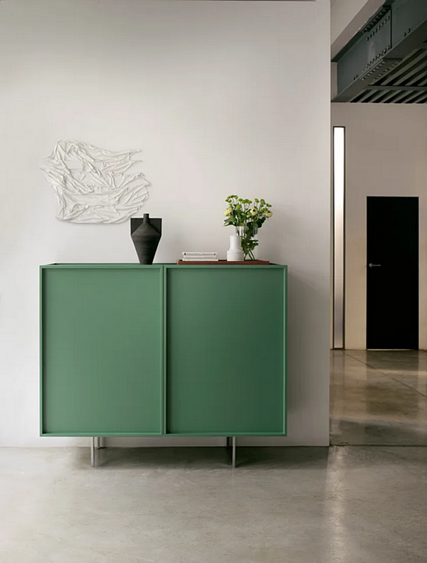 Holzfurnier Sideboard mit Türen Cappellini Lochness Fabrik Cappellini aus Italien. Foto №3