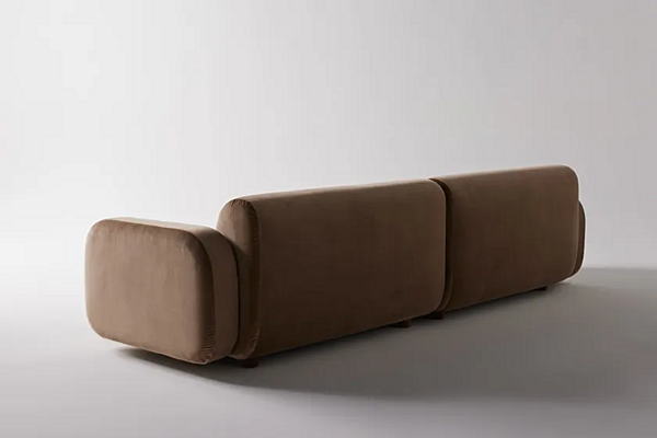 Suede Sofa Dolmen Nube Italia Fabrik Nube Italia aus Italien. Foto №3