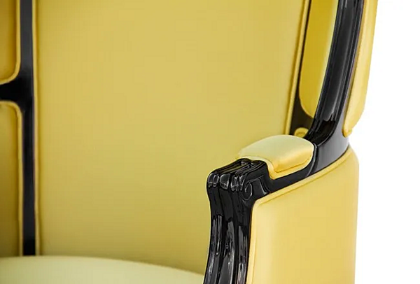 Hochlehner Sessel aus Satin mit gepolsterter Rückenlehne BRABBU Namib Fabrik BRABBU aus Italien. Foto №4