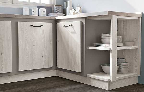 Holzküche mit Griffen Rebecca LUBE CUCINE Fabrik LUBE CUCINE aus Italien. Foto №3