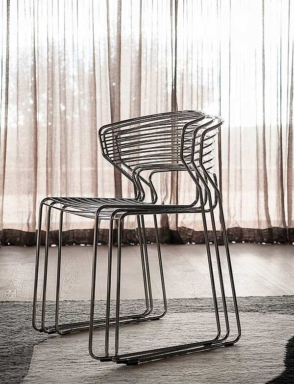Der Stuhl DESALTO Koki Wire - chair 635 Fabrik DESALTO aus Italien. Foto №2