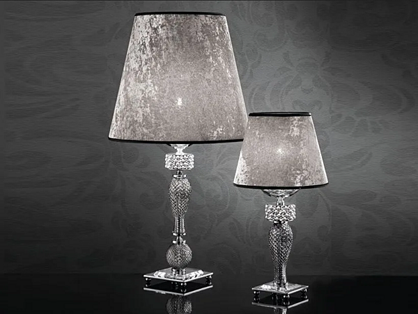 Nachttischlampe mit Swarovski-Kristallen Euroluce Lampadari Toochic LP1 LG1 Fabrik EUROLUCE LAMPADARi aus Italien. Foto №1