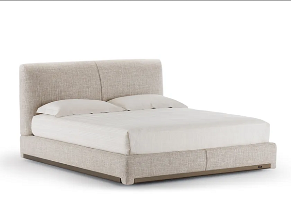 Doppelbett mit gepolstertem Kopfteil aus Stoff Flou Atelierm Fabrik Flou aus Italien. Foto №1