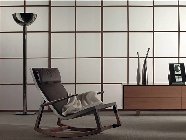 Schaukelstuhl aus Leder DON DO POLTRONA FRAU Fabrik POLTRONA FRAU aus Italien. Foto №3