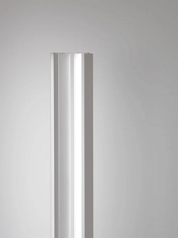 Wandlampe aus Aluminium mit schwenkbarem Arm Fabbian Fabrik Fabbian aus Italien. Foto №9