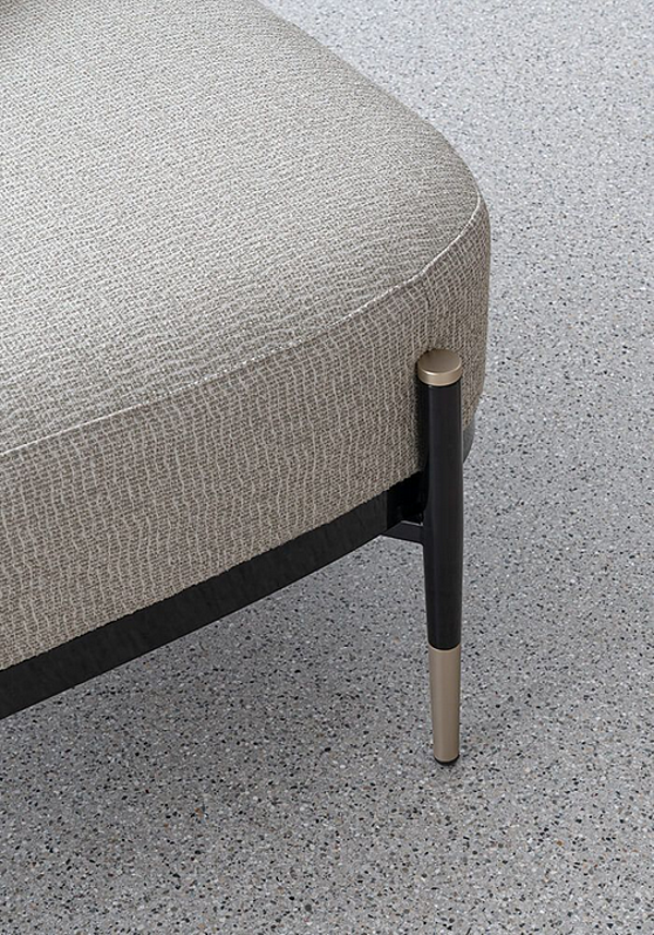 Quadratischer Stoffpouf Oxford Capital Collection OX.PF Fabrik Capital Collection aus Italien. Foto №4