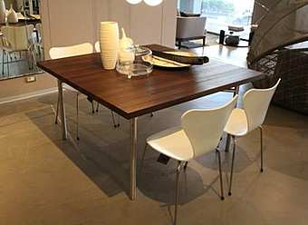Tisch Duemilaotto