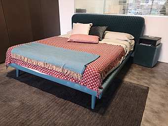 Bett Corolle