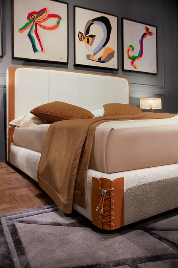 Doppelbett mit gepolstertem Kopfteil aus Stoff FORMITALIA CLARISSA Fabrik FORMITALIA aus Italien. Foto №6