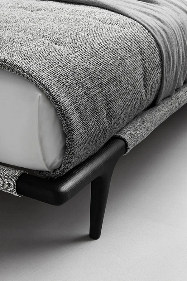 Doppelbett mit gepolstertem Kopfteil Flou Gaudi Fabrik Flou aus Italien. Foto №17
