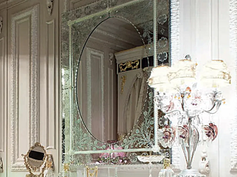 Rechteckiger Wandspiegel aus Glas Modenese Luxury Interiors 15656 Rechteckiger Wandspiegel aus Glas Modenese Luxury Interiors 15656 Fabrik MODENESE GASTONE aus Italien