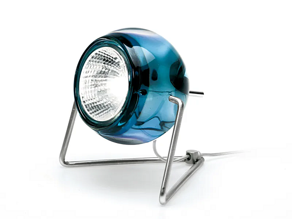 Verstellbare Tischlampe in Beluga-Farbe Fabbian Fabrik Fabbian aus Italien. Foto №6