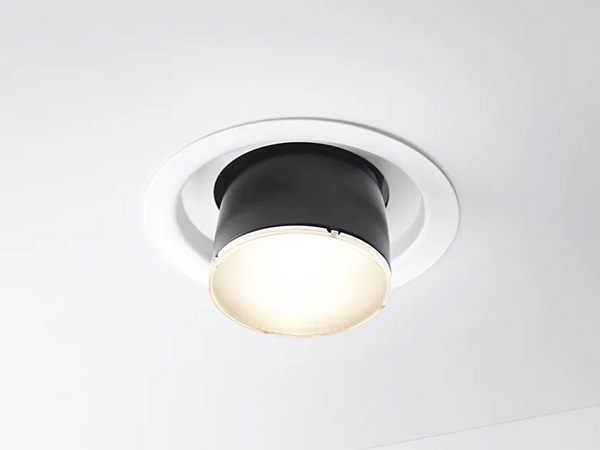 Einbau-LED-Spotlicht aus Aluminium Fabbian Claque F43 Fabrik Fabbian aus Italien. Foto №1