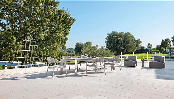 Gartenstuhl mit Armlehnen aus pulverbeschichtetem Aluminium VARASCHIN Clever Lounge 229L5, 229L3 Fabrik VARASCHIN aus Italien. Foto №3