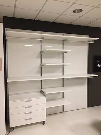 Schrank DRESS bold