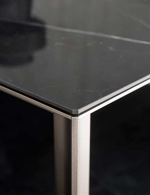 DESALTO SKIN EXTENDING TABLE 699 Fabrik DESALTO aus Italien. Foto №7