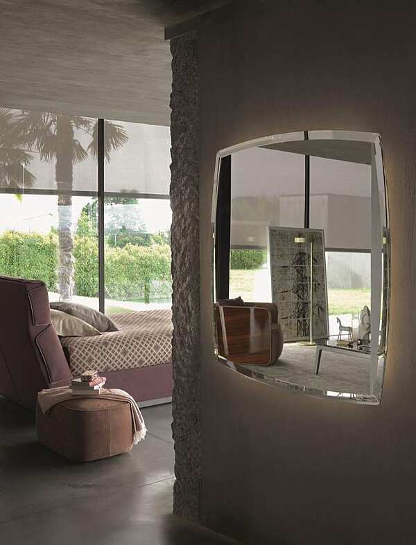 Wandspiegel aus Glas Olivier Flou Fabrik Flou aus Italien. Foto №2