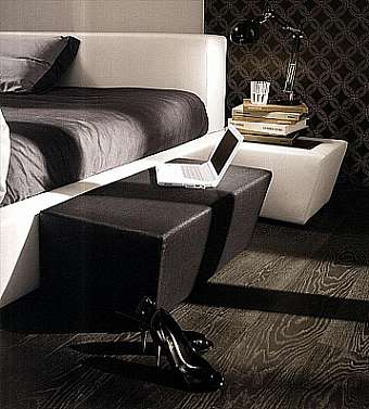 Hocker Gran Place pn