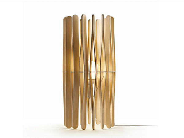 Tischlampe aus Holz Fabbian Stick Fabrik Fabbian aus Italien. Foto №2