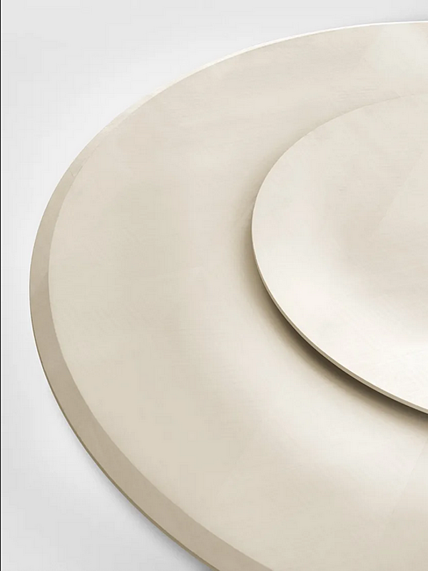 Runder Holztisch Manto Gallotti Radice Fabrik Gallotti & Radice aus Italien. Foto №3