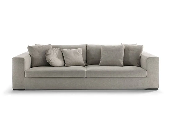 Vierplätziges Sofa aus Stoff Oreste Frigerio Fabrik Frigerio aus Italien. Foto №1