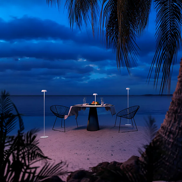 Multifunktionale tragbare Stehlampe Float AXOLIGHT Fabrik Axolight aus Italien. Foto №16