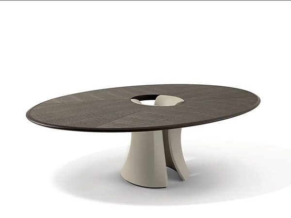 Ovaler Couchtisch aus Walnussholz GIORGETTI Enso Fabrik GIORGETTI aus Italien. Foto №1