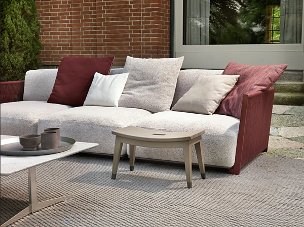 Niedriger Hocker aus Iroko Holz FLEXFORM LOTUS Fabrik FLEXFORM aus Italien. Foto №4