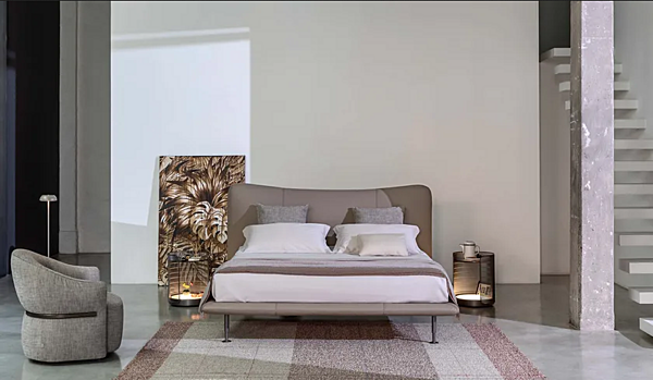 Doppelbett aus Leder mit gepolstertem Kopfteil Flou Baia Fabrik Flou aus Italien. Foto №7